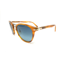 Charger l&#39;image dans la galerie, Lunettes reconditionnées Persol - Typewriter Edition Limitée 3108-S
